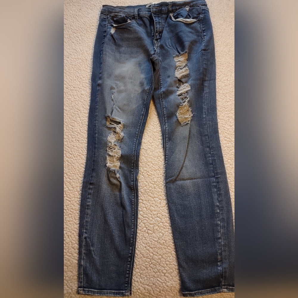 Mudd Blue Low Rise FLX Stretch Jeans